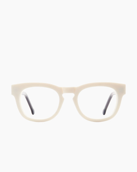 white plastic rectangle eyeglasses by Marie-Sophie Dion model Lavigne, front view, lunettes de vue rectangle couleur blanc
