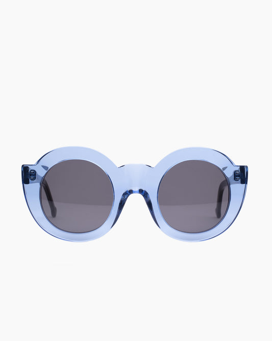 blue plastic round  sunglassesby Marie-Sophie Dion model CollSun, front view, lunettes de vue rond couleur Bleu