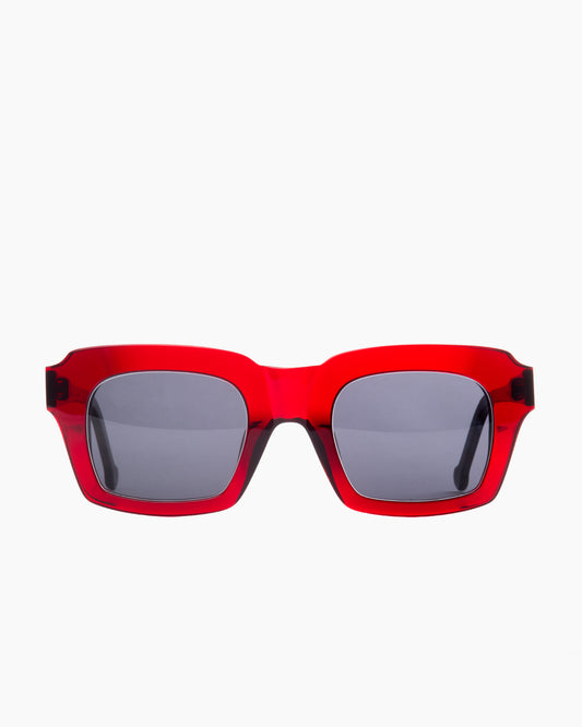 burgundy plastic rectangle sunglassesby Marie-Sophie Dion model Downey, front view, lunettes de vue rectangle couleur bourgogne