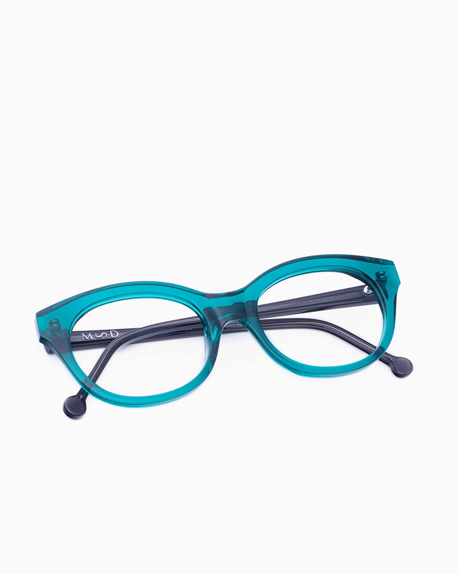 green plastic cat eyeglasses by Marie-Sophie Dion model Gauthier, front view, lunettes de vue chat couleur Vert