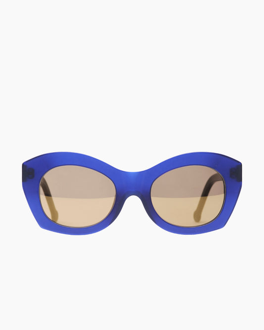 blue plastic oval sunglassesby Marie-Sophie Dion model ArpinS, front view, lunettes de vue ovale couleur Bleu