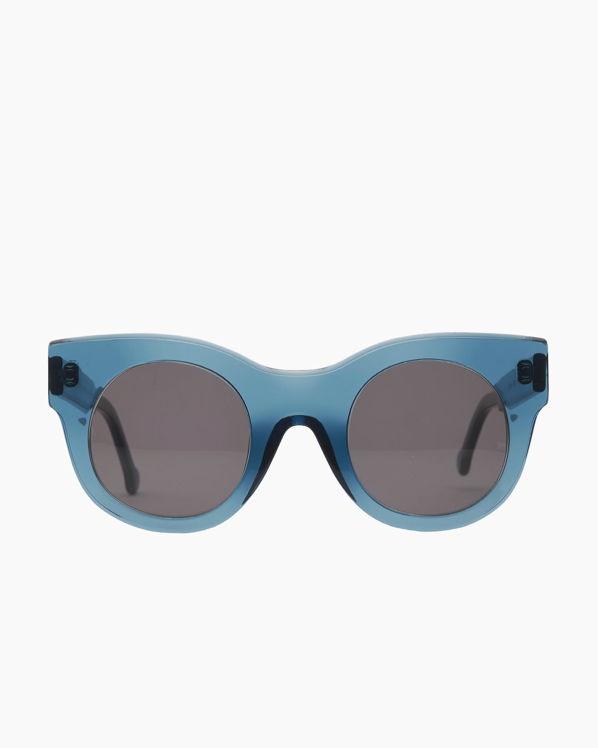 blue plastic round  sunglassesby Marie-Sophie Dion model BrixiSun, front view, lunettes de vue rond couleur Bleu