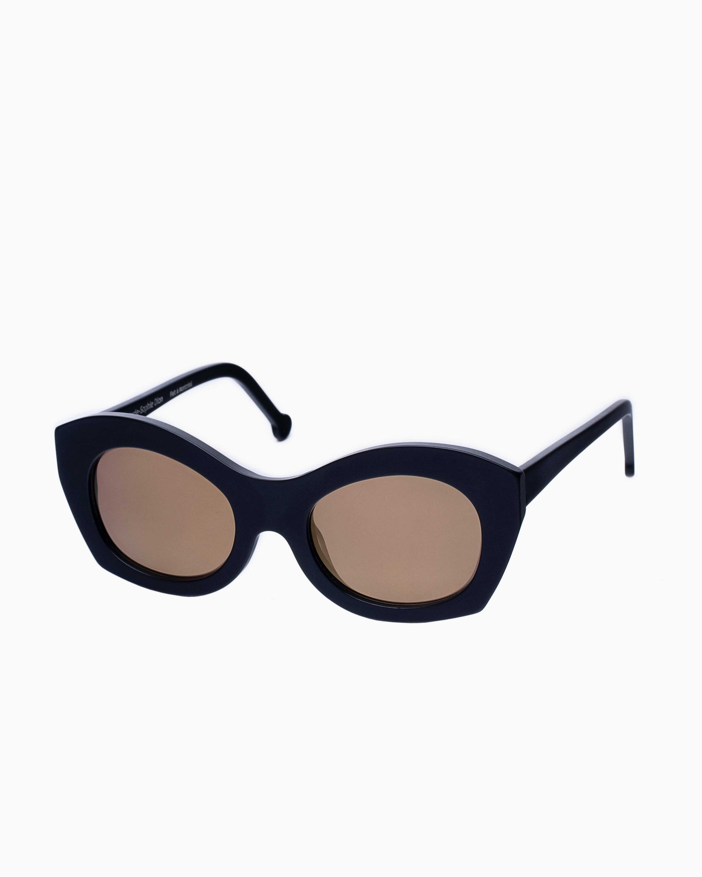 Marie-Sophie Dion - ArpinS - Noi | glasses bar