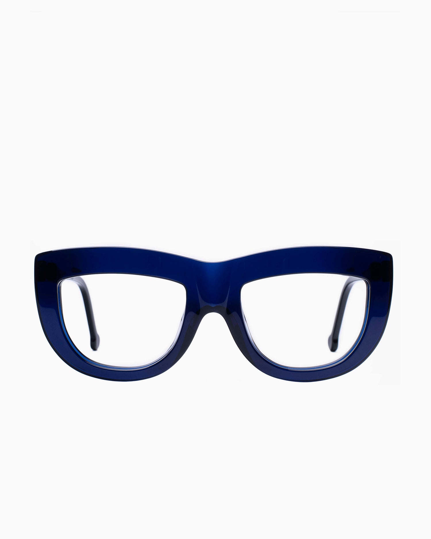 blue plastic cat eyeglasses by Marie-Sophie Dion model Germain, front view, lunettes de vue chat couleur Bleu