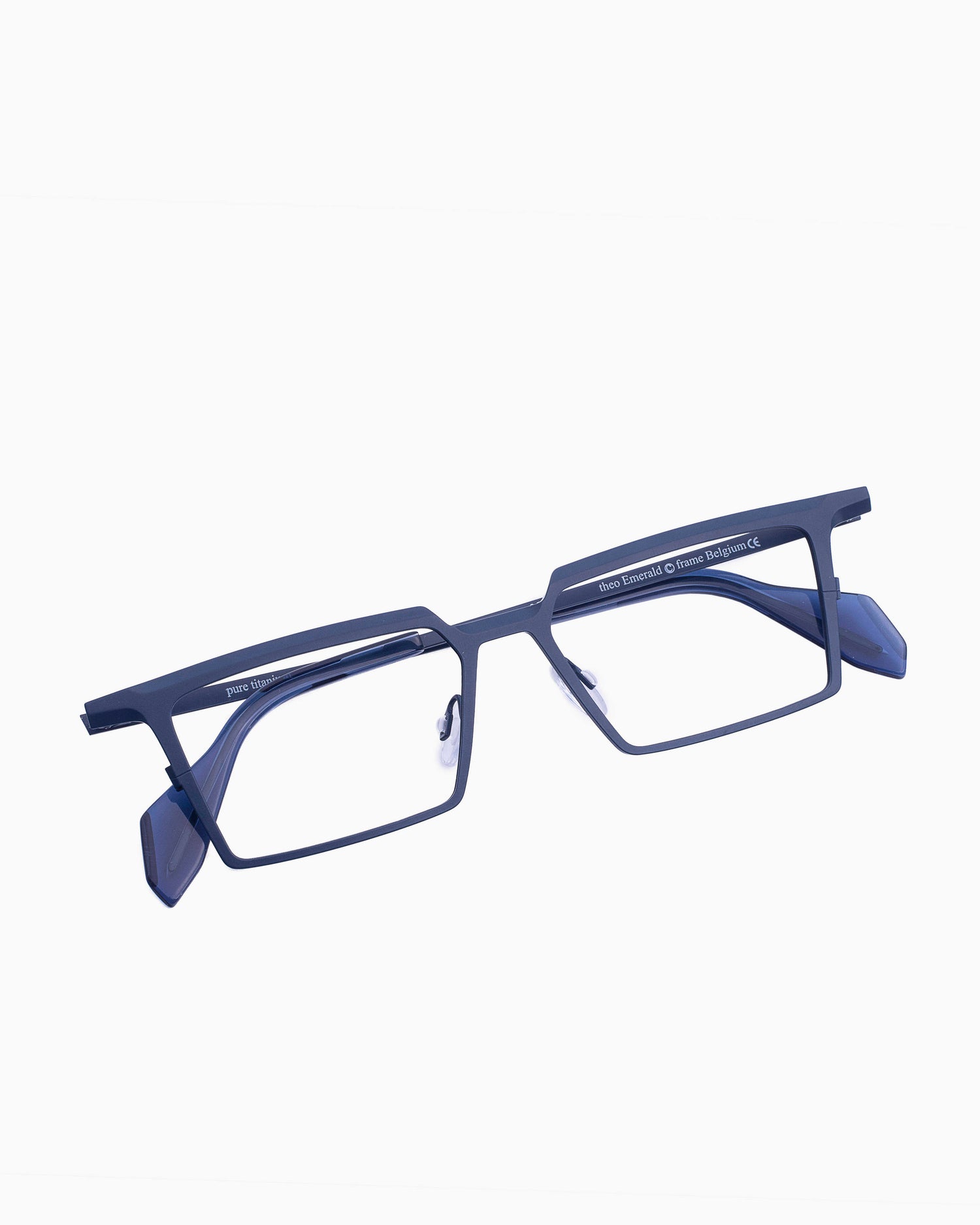 blue metal rectangle eyeglasses by Theo model emerald , front view, lunettes de vue rectangle couleur Bleu