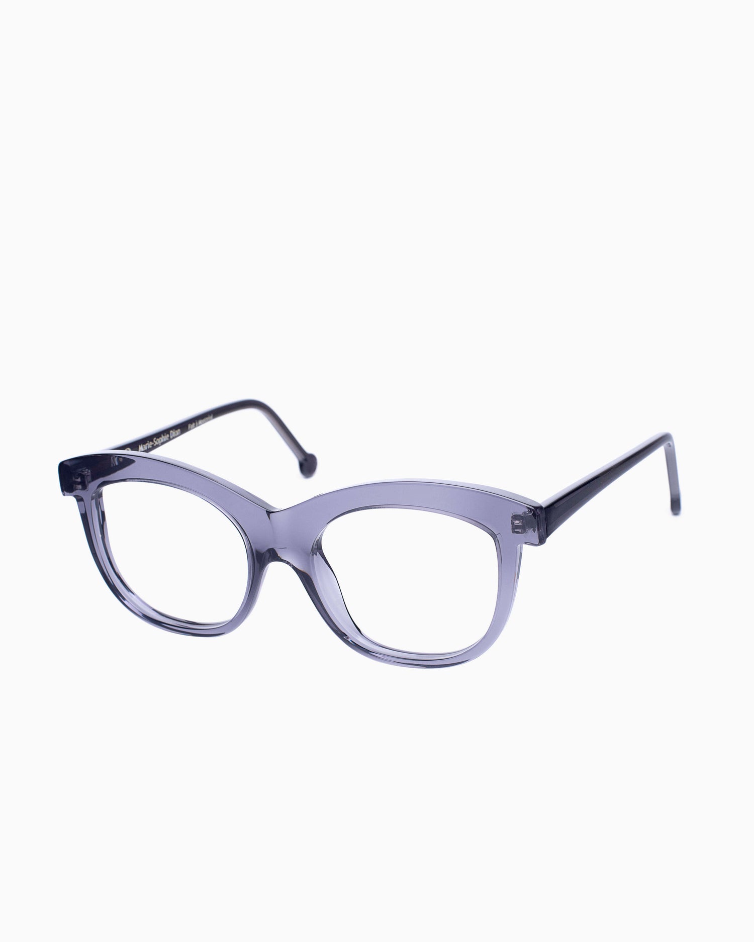 grey plastic butterfly eyeglasses by Marie-Sophie Dion model Elmir, front view, lunettes de vue papillon couleur Gris