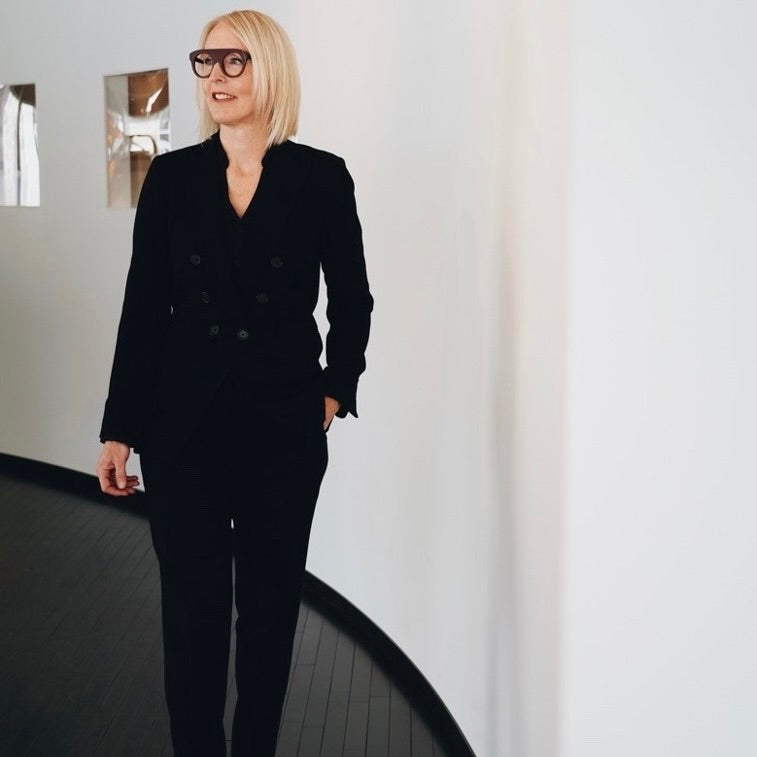 Marie-Sophie Dion Succursale Saint-Lambert BAR À LUNETTES