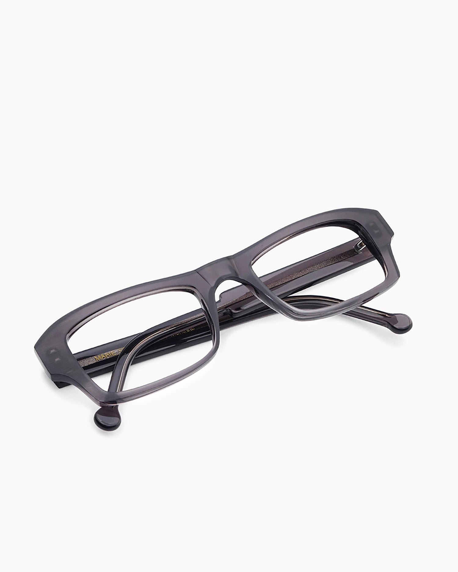 grey plastic rectangle eyeglasses by Marie-Sophie Dion model Lessard, front view, lunettes de vue rectangle couleur Gris