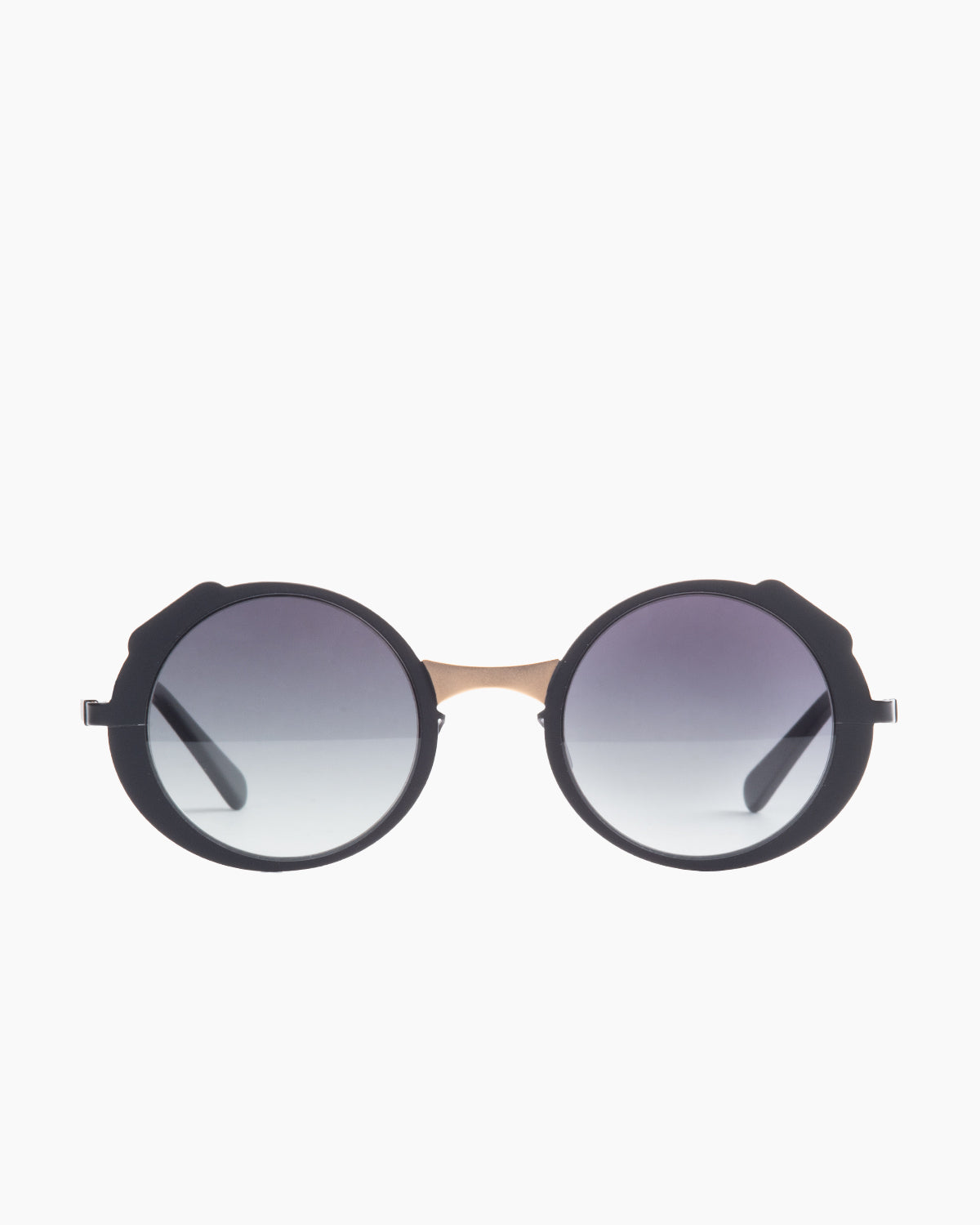 black metal round  sunglassesby Gamine model NolitaS, front view, lunettes de vue rond couleur noir