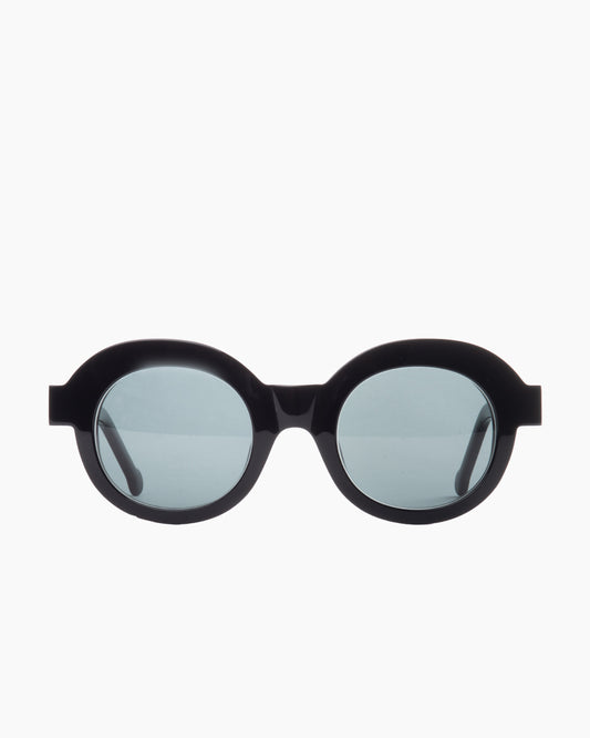 black plastic round  sunglassesby Marie-Sophie Dion model Latraverse1S, front view, lunettes de vue rond couleur Noir