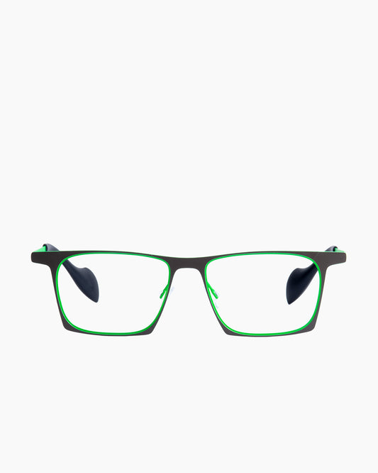 green metal rectangle eyeglasses by Theo model WITSAND, front view, lunettes de vue rectangle couleur Vert