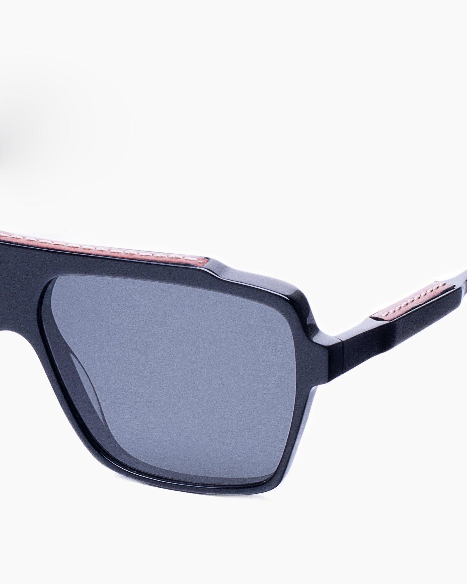 black plastic rectangle  sunglassesby Histoire de voir model FIL4, front view, lunettes de vue rectangle couleur Noir