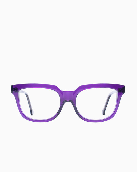 purple plastic butterfly eyeglasses by Marie-Sophie Dion model Lachapelle, front view, lunettes de vue papillon couleur violet