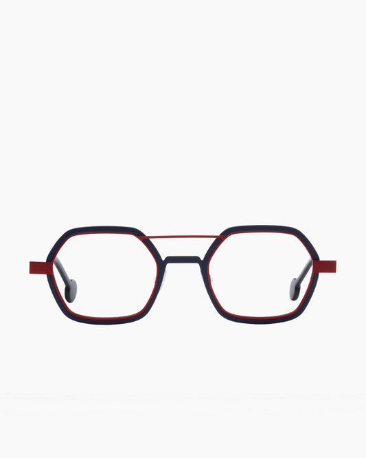 red metal hexagon eyeglasses by Anne et Valentin model wellsaid, front view, lunettes de vue hexagone couleur rouge