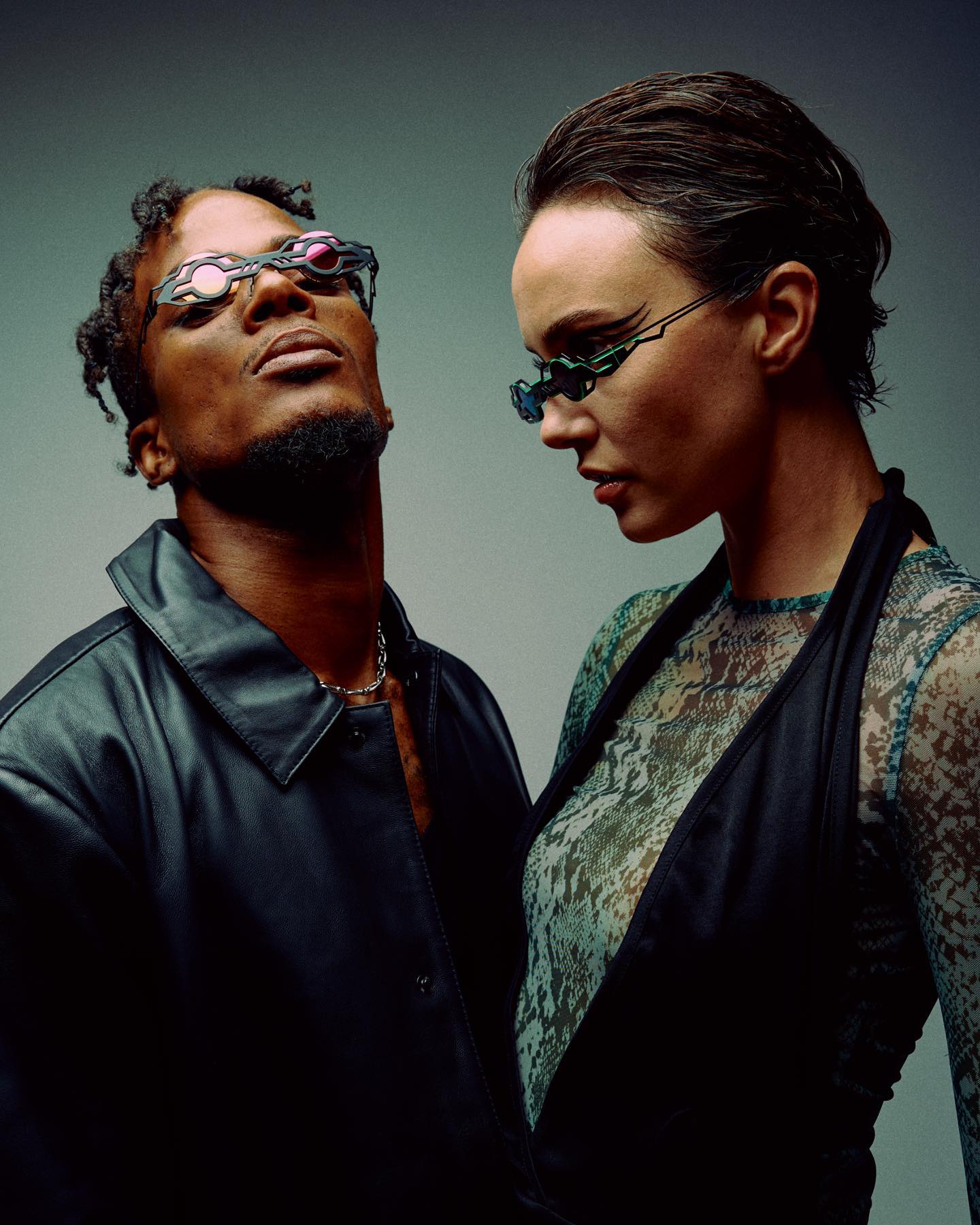 Lunettes de vue innovatrices pour hommes et femmes par Parasite BAR À LUNETTES