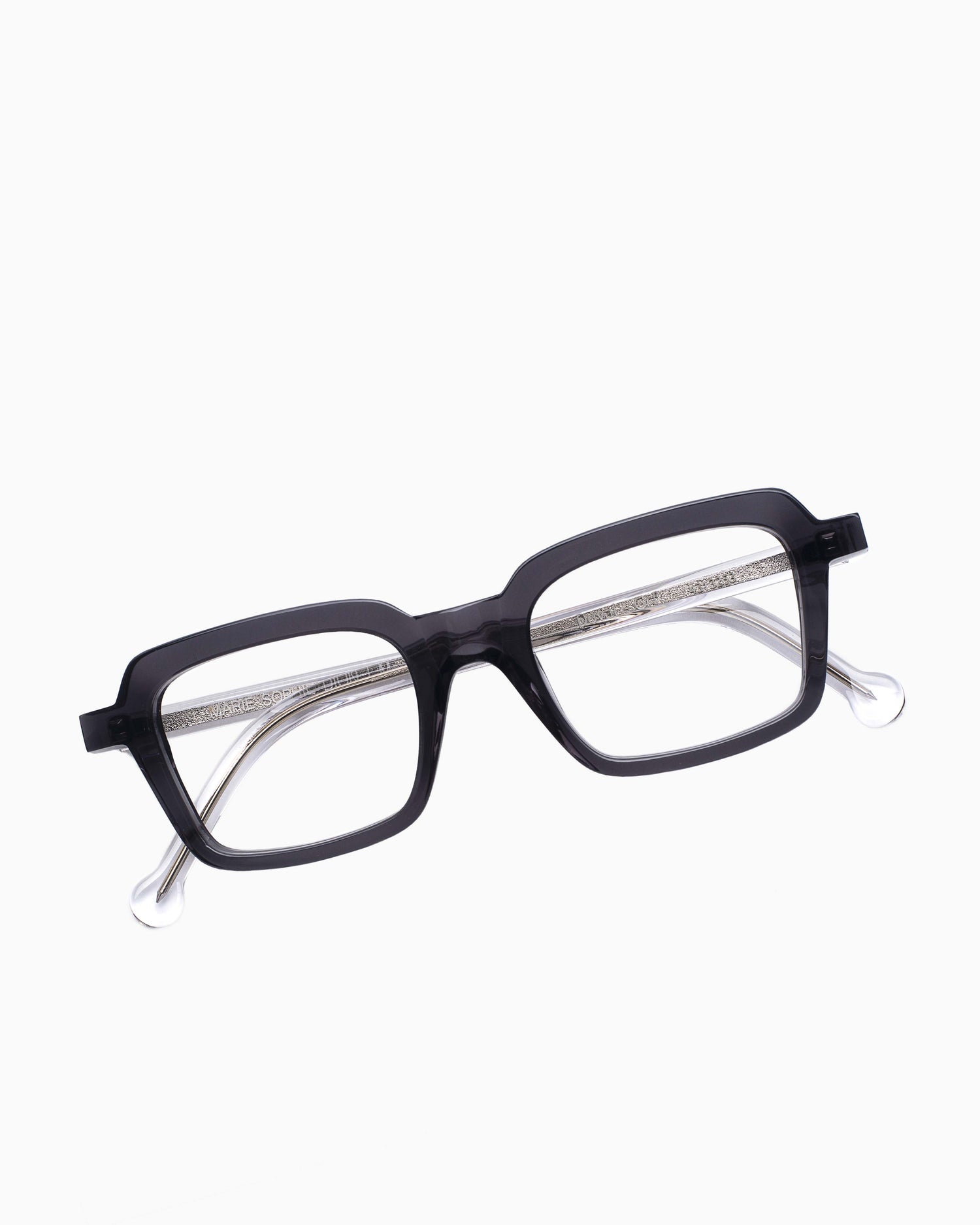 grey plastic rectangle eyeglasses by Marie-Sophie Dion model Duval, front view, lunettes de vue rectangle couleur Gris