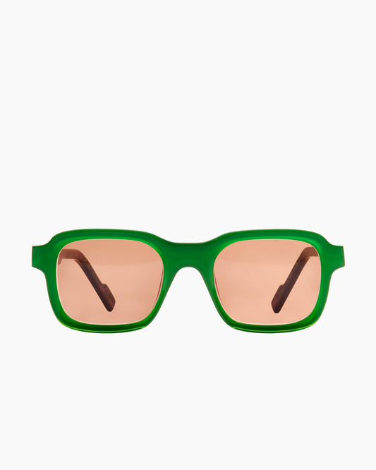 green plastic rectangle  sunglassesby Xavier Derome model AUBISQUE, front view, lunettes de vue rectangle couleur vert