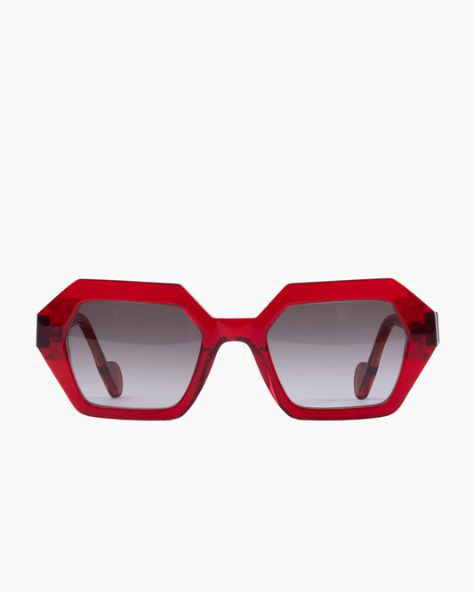 red plastic hexagon  sunglassesby Anne et Valentin model Solveig, front view, lunettes de vue hexagone couleur rouge