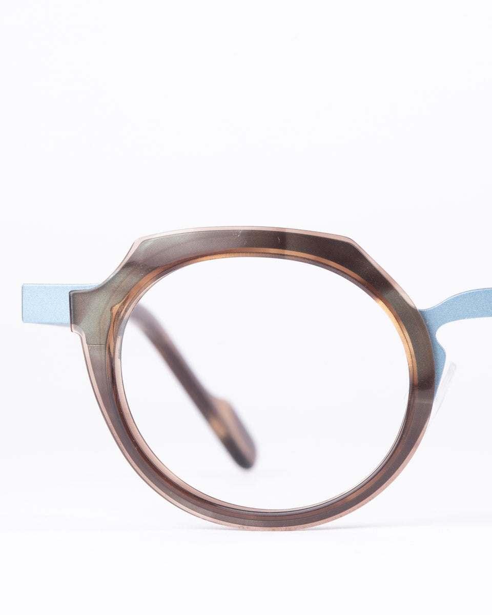 Anne et Valentin - france - U222 | Bar à lunettes