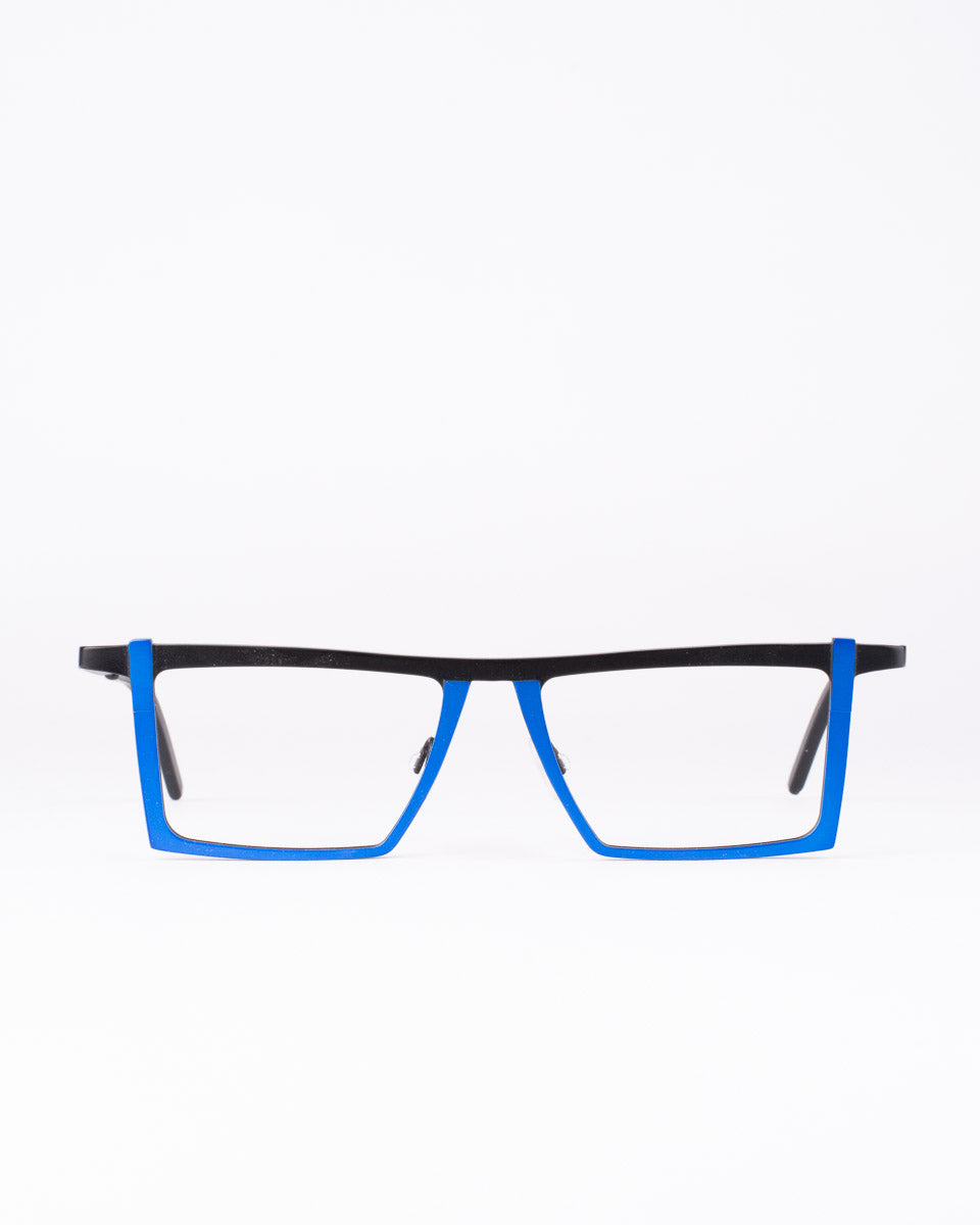blue metal rectangle eyeglasses by Theo model Antwerpcentral, front view, lunettes de vue rectangle couleur Bleu