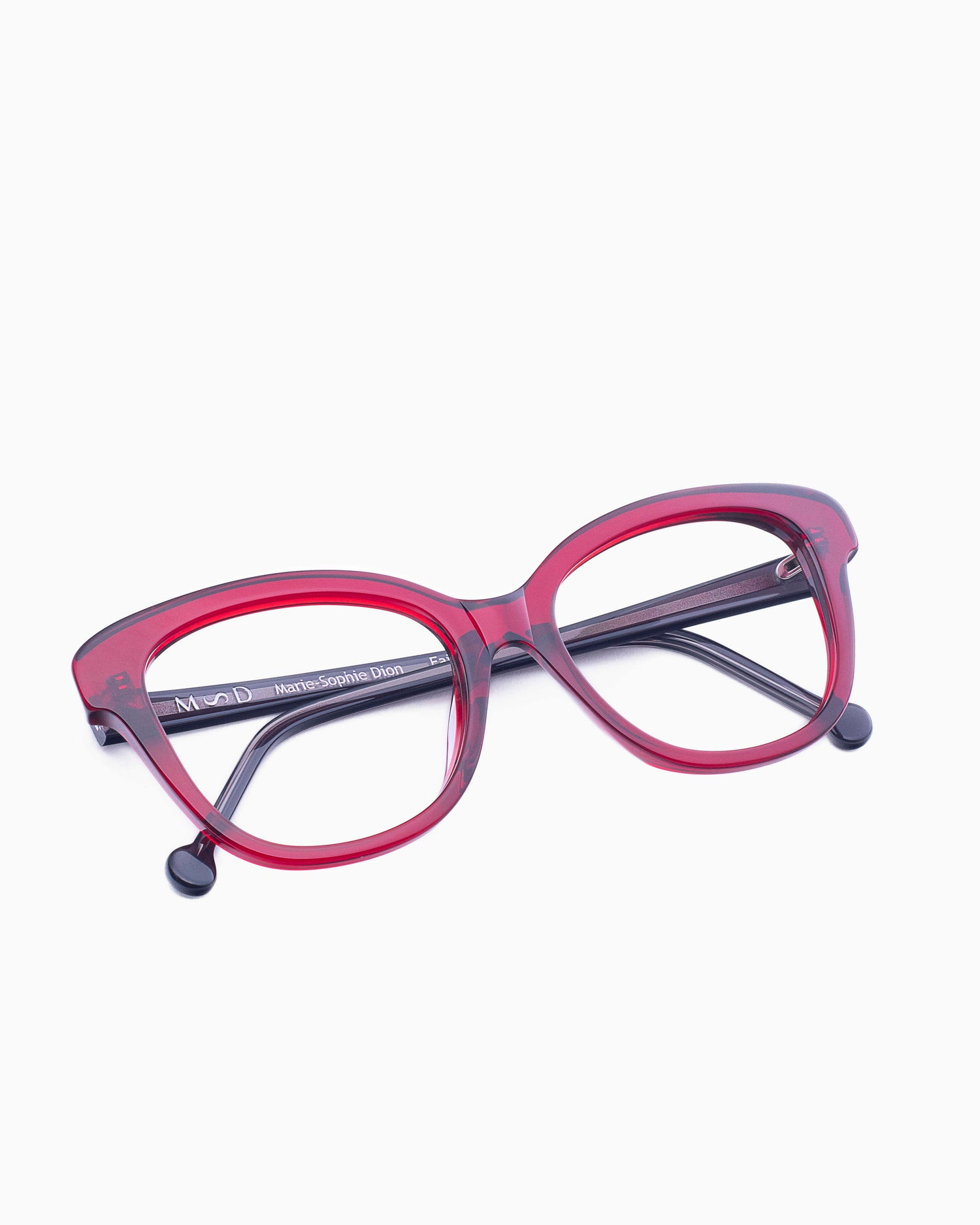 red plastic butterfly eyeglasses by Marie-Sophie Dion model Lamy, front view, lunettes de vue papillon couleur bourgogne